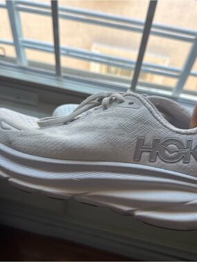 Hoka White Knit Running Shoe - Lightweight Trainer